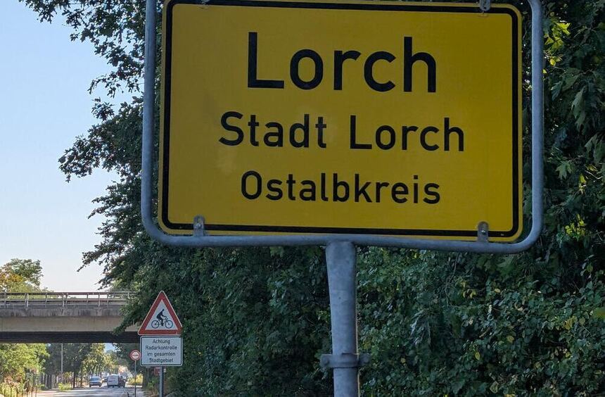 “Lorch” Instead of “Lorsch”: Prank Involving a Wrong Sign