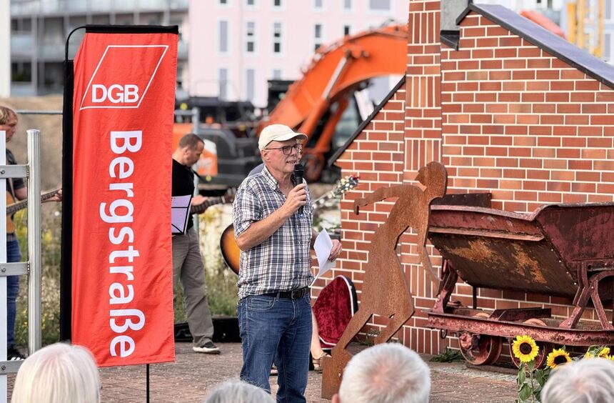 Kundgebung für Frieden und gegen Hass in Heppenheim