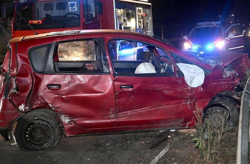 Car accident on B47 near Bürstadt: 30-year-old fatally injured
