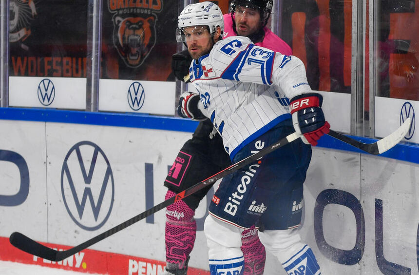 Auswärts weiter schwach: Adler Mannheim bleiben auch in Wolfsburg ohne ...