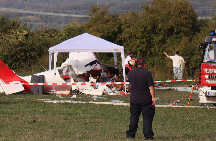 Flugzeugabsturz in Viernheim: Drei Insassen waren verwandt