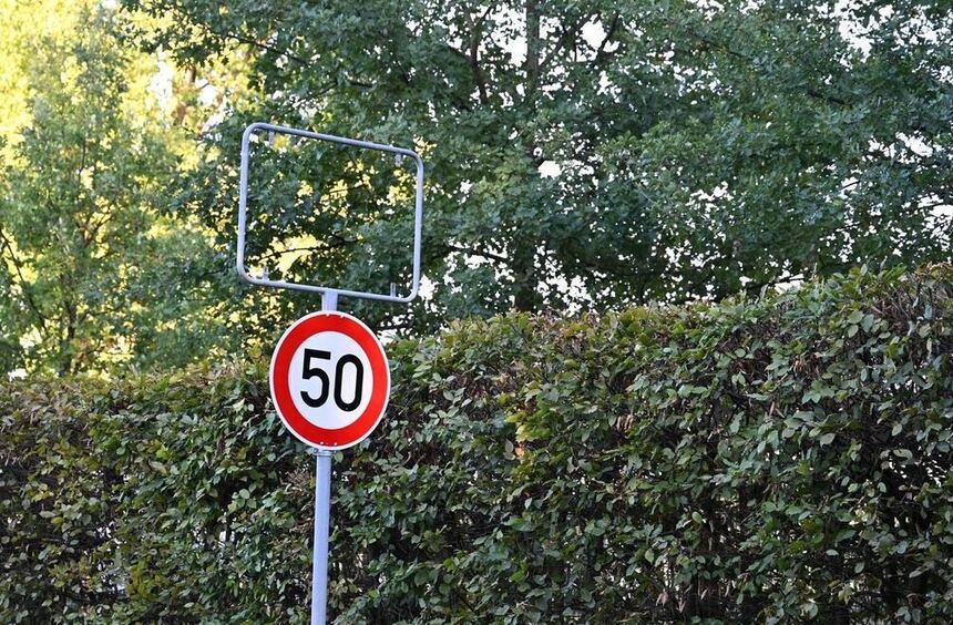 Ortsschilder weiter verschwunden: Stadt Lorsch erstattet Anzeige