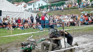 <p>Hauptsache schmutzig: Beim Fräsenrennen geht es am Sonntag (4.) in Hochstädten wieder zur Sache.</p>