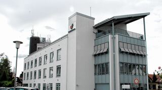 <p>In der Fachklinik, dem mit 220 Mitarbeitern größten Unternehmen in Lorsch, stehen gravierende Veränderungen an. Ausgelöst werden sie durch den Rückzug des Hauptgesellschafters.</p>