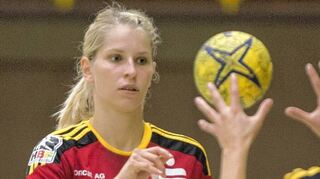 <p>Noch ungewiss ist der Einsatz der erkrankten Pia Hildebrand im Bundesligaspiel der HSG Bensheim/Auerbach bei den Vulkan-Ladies am Sonntag in Koblenz.</p>