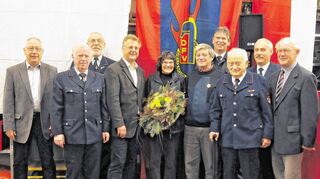 <p>Aktive Feuerwehrleute wurden jetzt beim Kameradschaftsabend der Freiwilligen Feuerwehr Kirschhausen ausgezeichnet.</p>